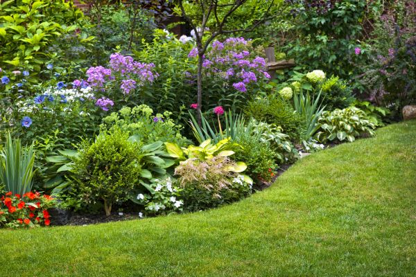 Flower Bed Service in Kennewick