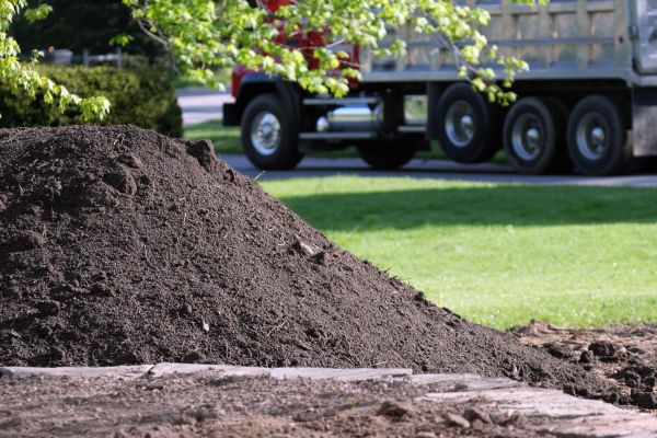 Yard Dirt Delivery in Kennewick