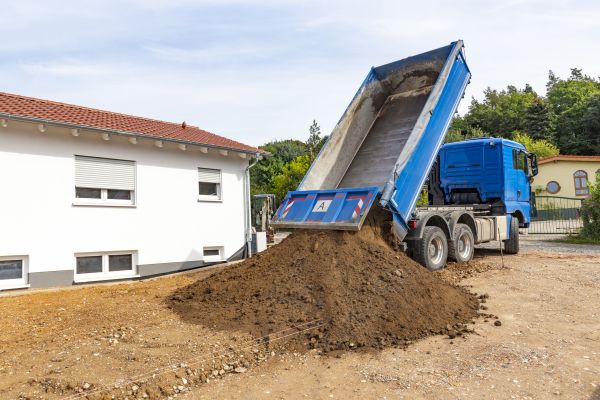 Garden Dirt Delivery in Kennewick