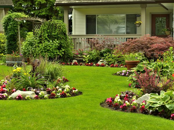 Flower Garden Planting in Kennewick