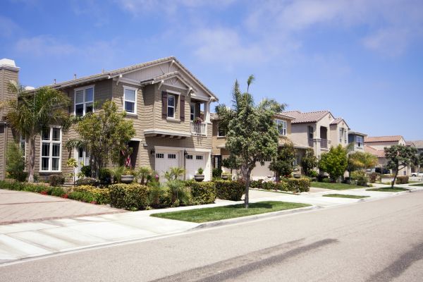 Neighborhood Landscaping in Kennewick